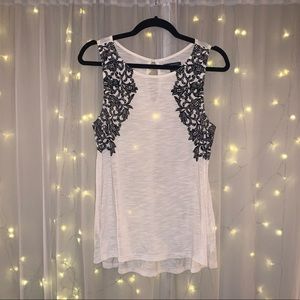 American Eagle White Tank w/ Black Velvet Detail